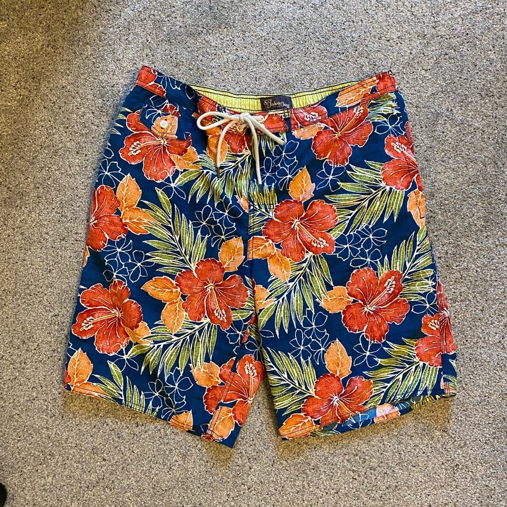 Hawaiian print swim trunks